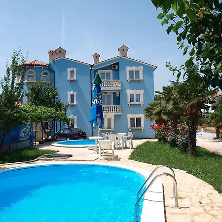 Hilde Red-4 By Interhome 아파트 *