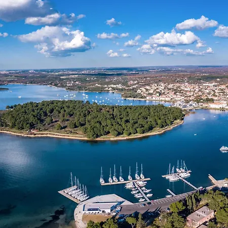 Apartament Hilde Red-4 By Interhome Medulin