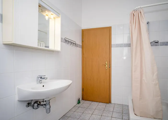 Hilde Red-4 By Interhome Appartement Medulin